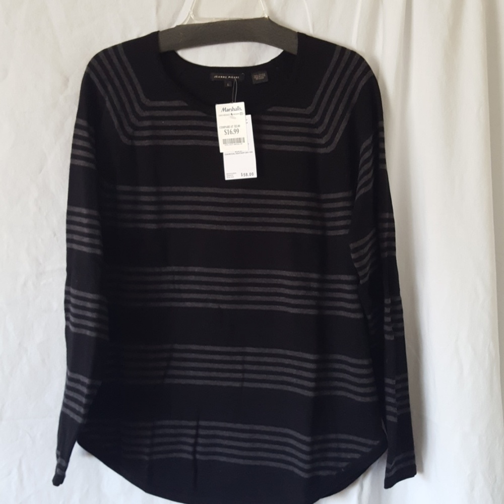 Jeanne Pierre Sweater. NWT